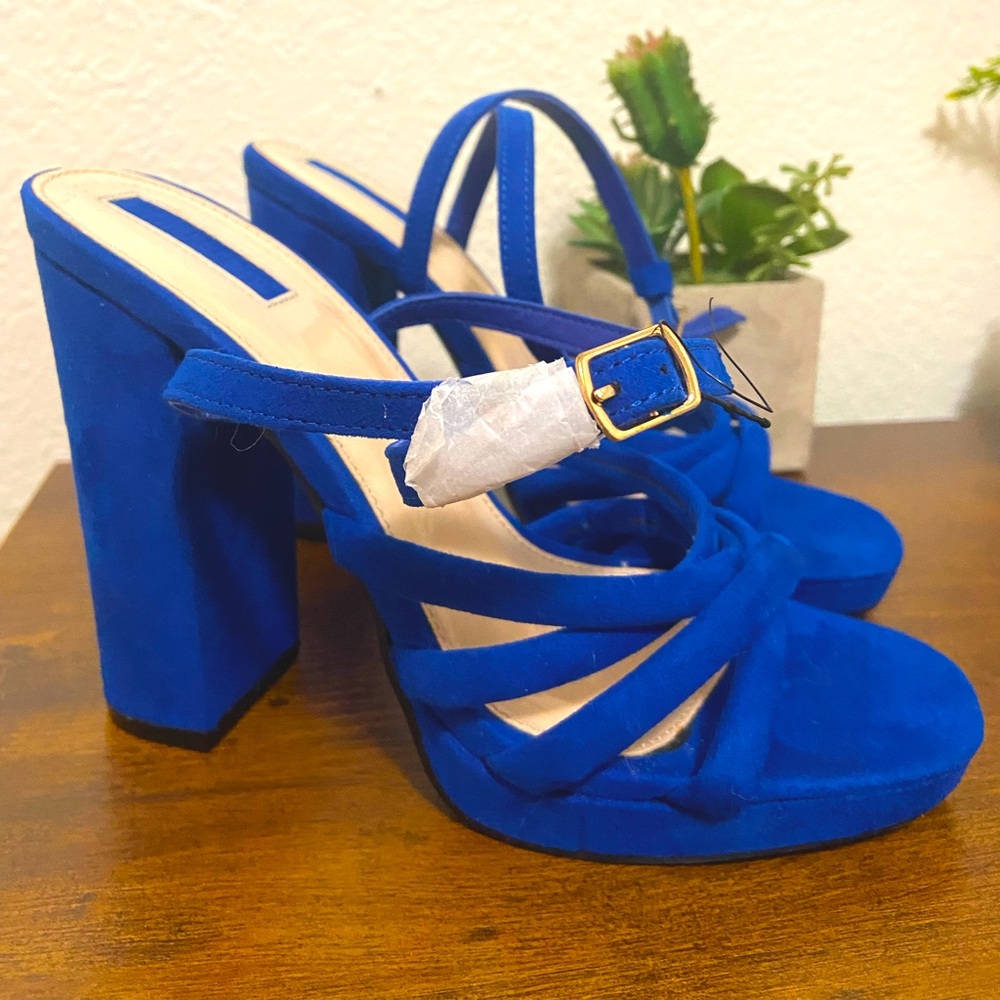 FOREVER 21 Cobalt Blue Heels